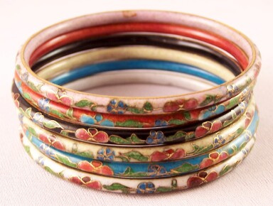 UN44  set 6 cloisonne bangle